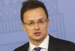 Szijjártó Péter