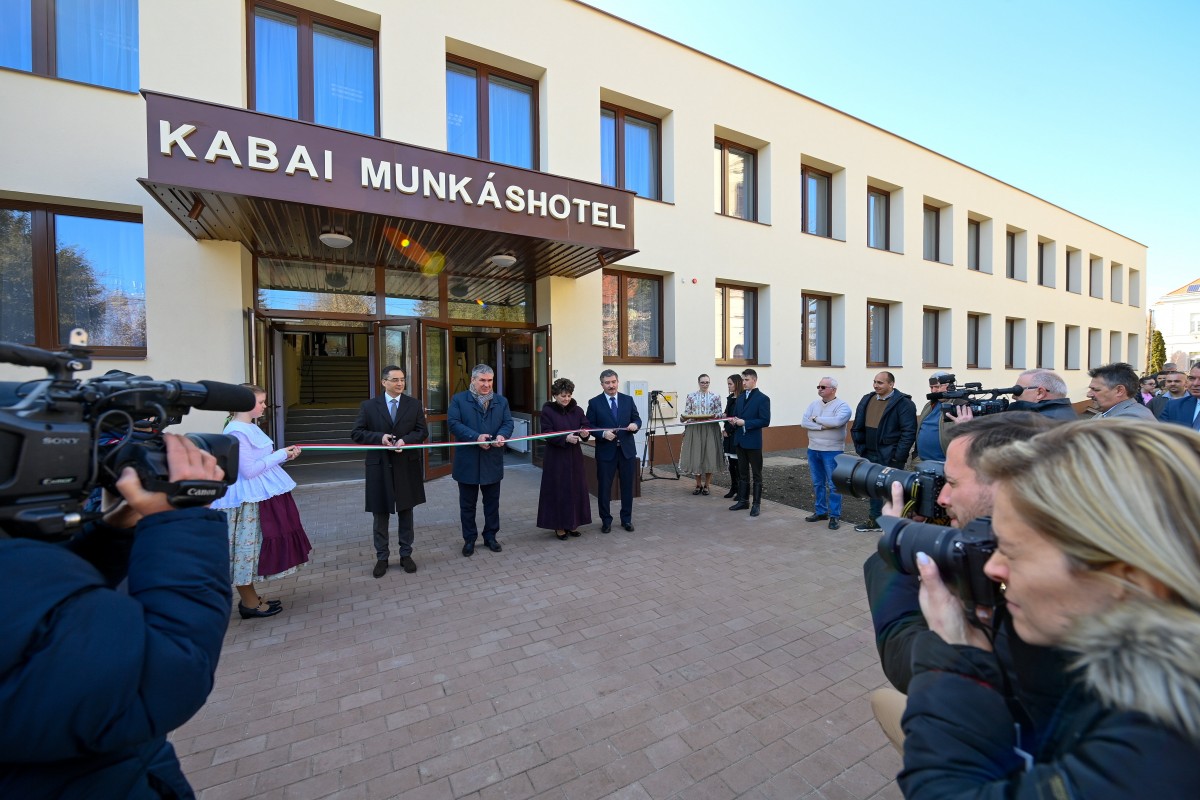 Kabai munkáshotel