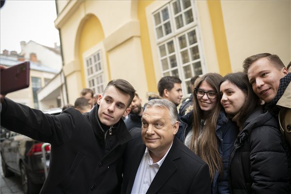 Orbán Viktor Székesfehérváron