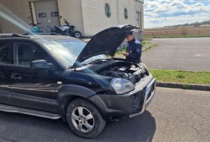 lefoglalt autó police.hu