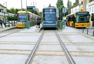 Villamos tram-train autóbusz