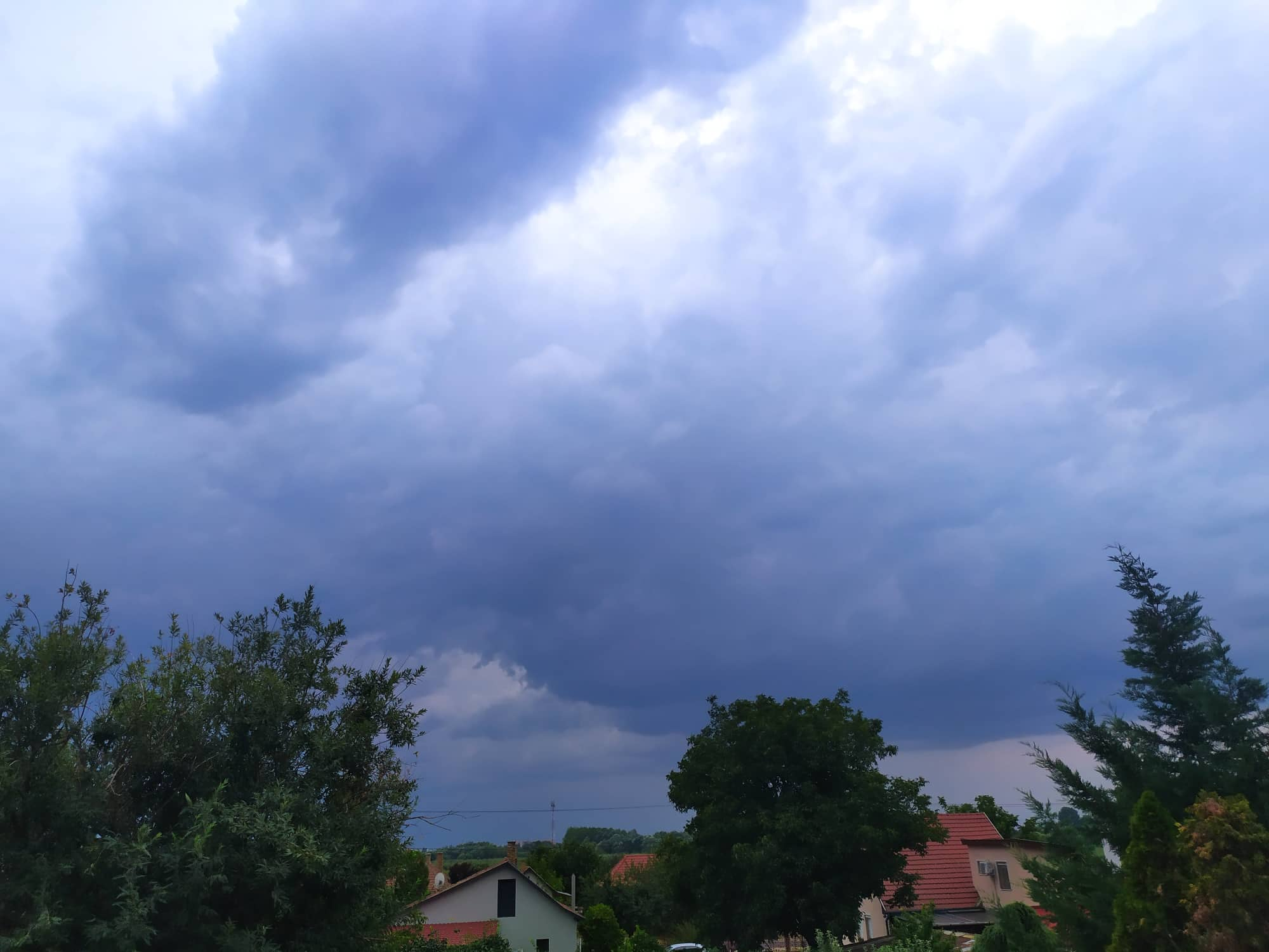 Zivatarfelhő, cumulonimbus