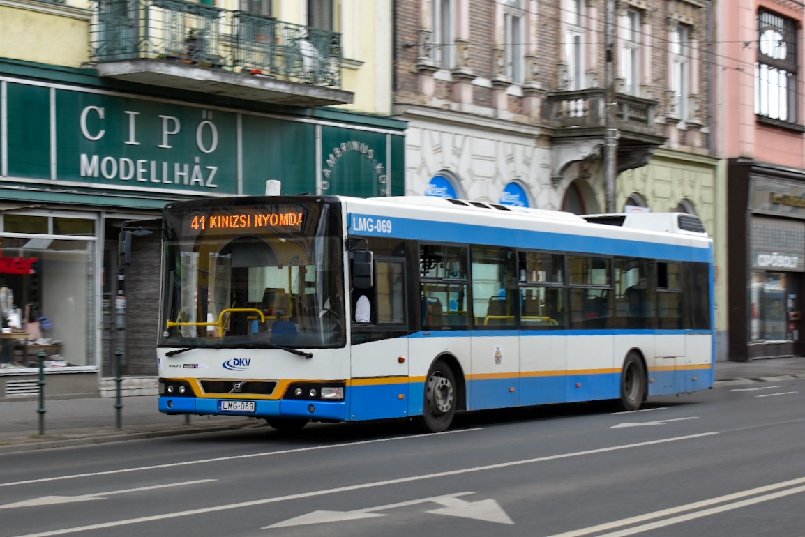 DKV busz Debrecen