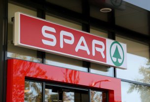 Spar, élelmiszer, multi, áruház, kereskedelem