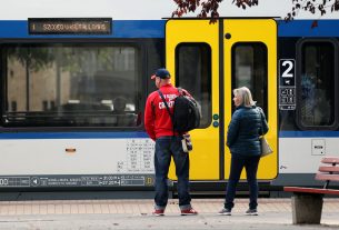 Tram train, tömegközlekedés, vasútvillamos, utazás