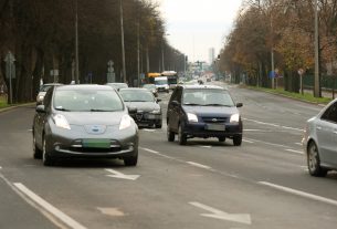 Debrecen, autó, forgalom, Böszörményi út, közlekedés