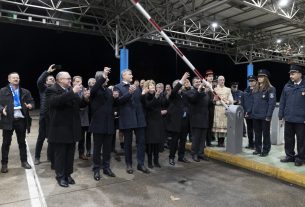 Horvátország bevezette az eurót és csatlakozott a schengeni övezethez