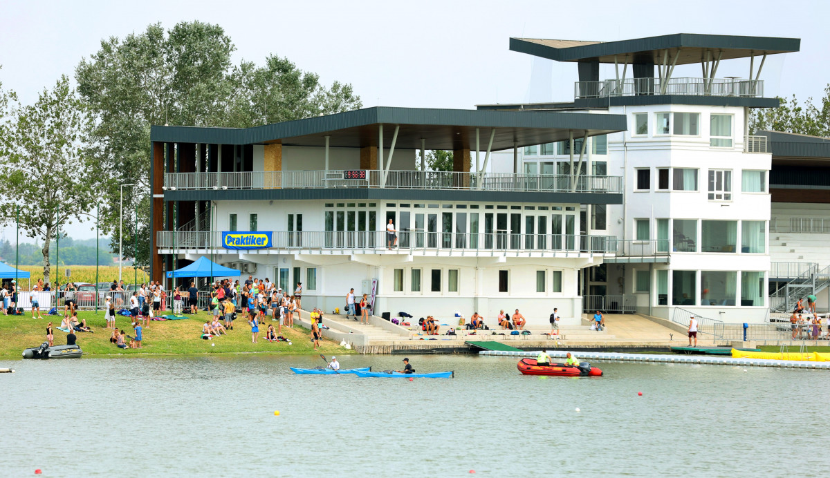 Szeged, Maty-ér, kajak-kenu, evezés, sport, központ