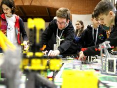 Szeged, FIRST LEGO League, robotépítés, robotprogramozó, verseny, Lego, kiállítás