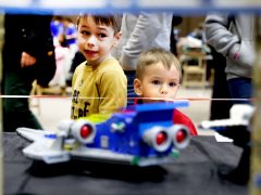 Szeged, FIRST LEGO League, robotépítés, robotprogramozó, verseny, Lego, kiállítás