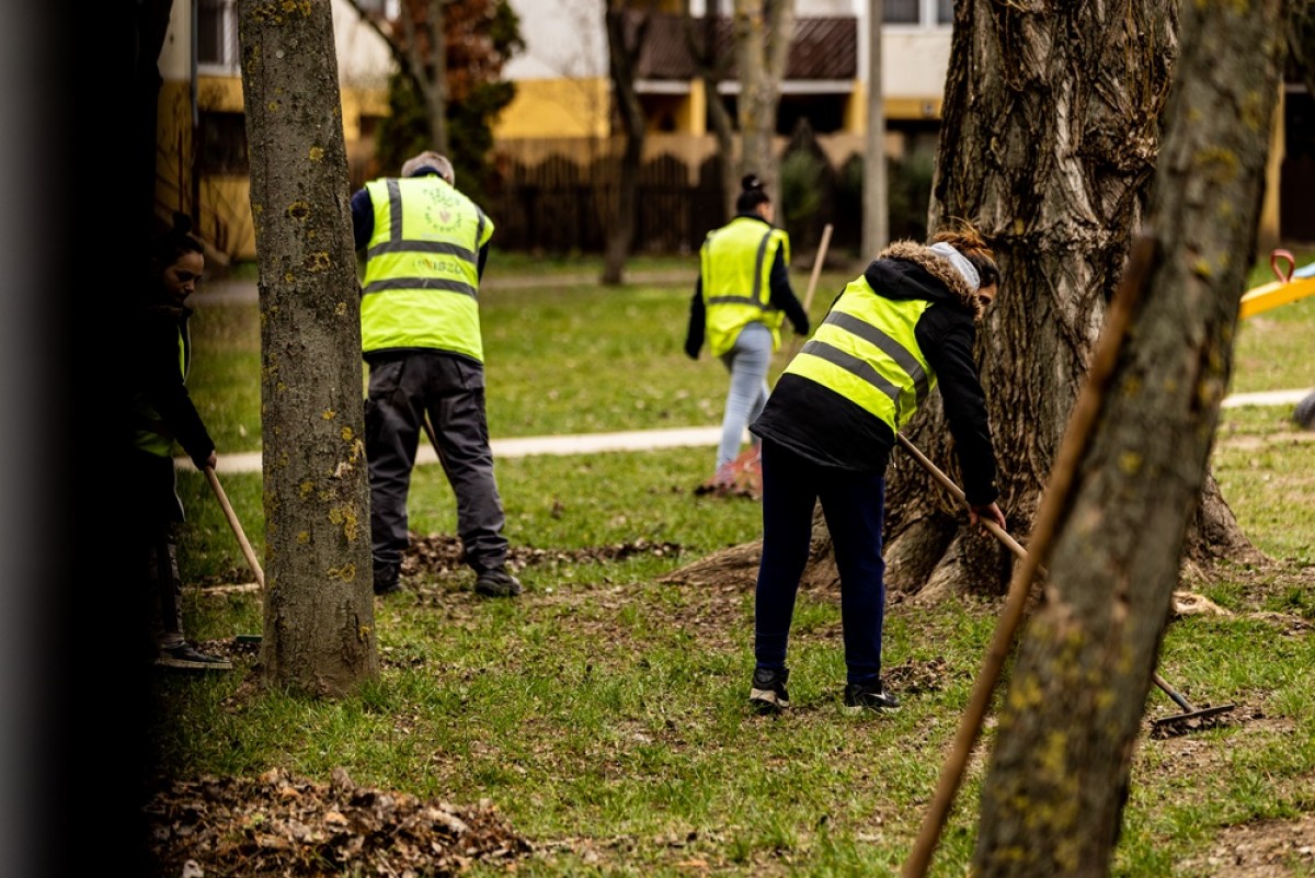 Tavaszi nagytakarítás kezdődött Debrecenben