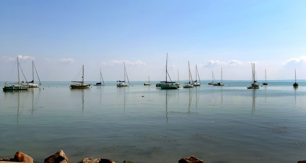 Balatonalmádi, Balaton, tó, víz, vitorlás, kikötő, nyaralás, turizmus