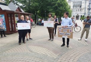 Akkumulátorgyár tüntetés Debrecen