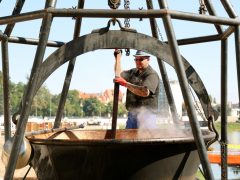 Szeged, Nemzetközi Tiszai Halfesztivál, Halfesztivál, hal, rakpart, Partfürdő, paprika, ejtőernyős, gasztronómia, turizmus