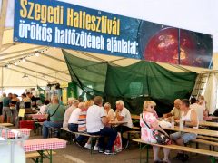 Szeged, Nemzetközi Tiszai Halfesztivál, Halfesztivál, hal, rakpart, Partfürdő, paprika, ejtőernyős, gasztronómia, turizmus