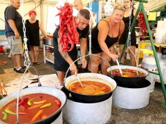 Szeged, Nemzetközi Tiszai Halfesztivál, Halfesztivál, hal, rakpart, Partfürdő, paprika, ejtőernyős, gasztronómia, turizmus