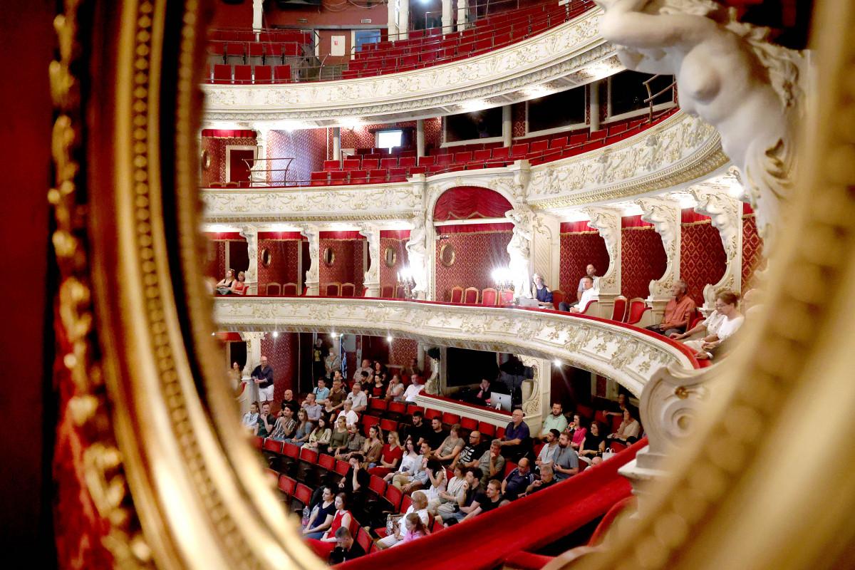 Szeged, társulati ülés, Szegedi Nemzeti Színház, évadnyitó, színház, kultura