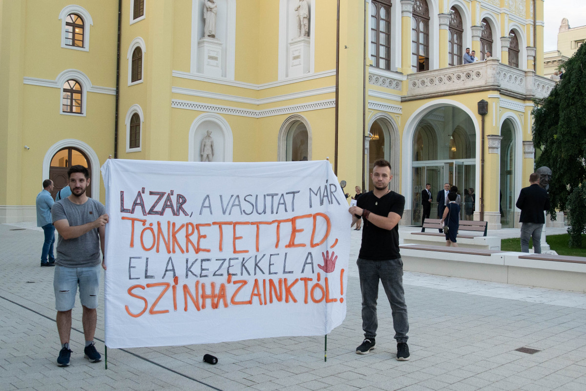 Lázár János Szabó Bence Debrecen