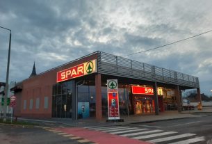 Spar Püspökladány