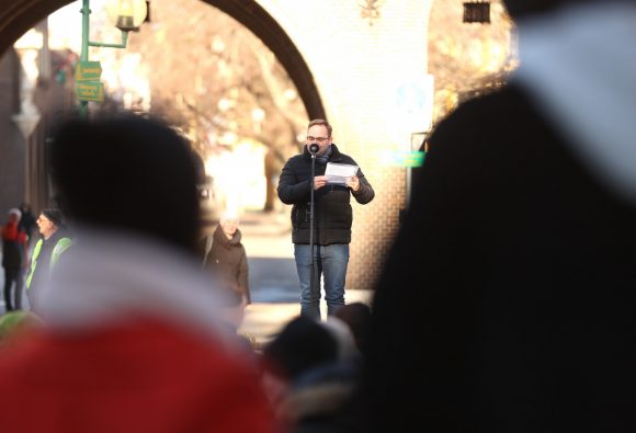 Szeged, demonstráció, véderdő, Momentum, Püspöki Hivatal