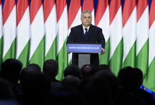 Orbán Viktor évértékelő beszéde a Várkert Bazárban