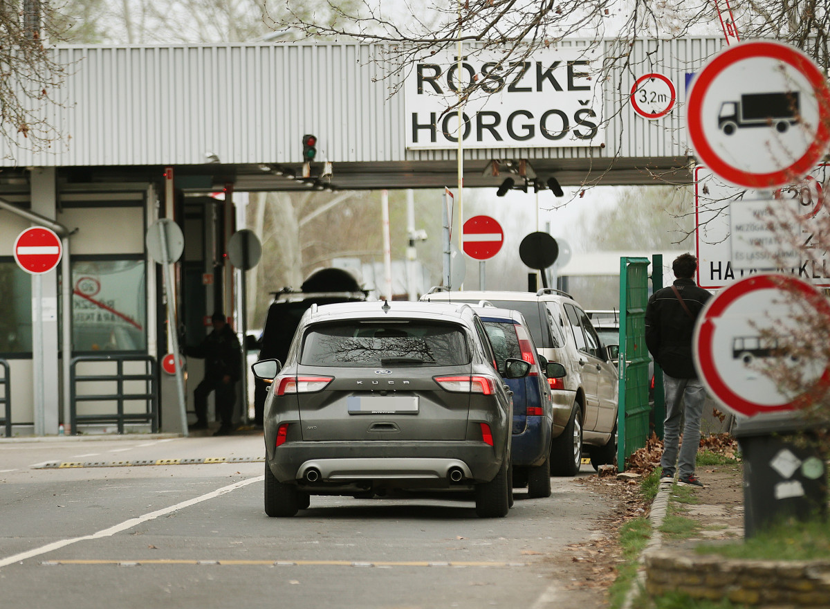 Röszke, Röszke–Horgos, határátkelő, kis határ