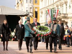 Szeged, Klauzál tér, megemlékezés, március 15, díszünnepség, Botka László