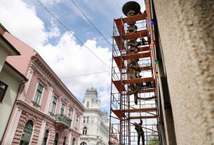 Szeged, Oskola utca, felújítás, Égő arany, felirat, Binszki József