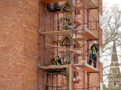 Szeged, Oskola utca, felújítás, Égő arany, felirat, Binszki József