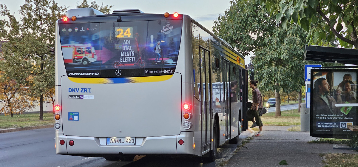 Dorottya utca buszmegálló Debrecen