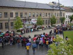 Bölcsődék napja flashmob Debrecenben