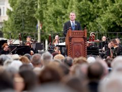 Szeged, Szegedi Szimfonikus Zenekar, koncert, tűzijáték, ünnep, uniós csatlakozás, húsz éves, évforduló, Széchenyi tér, EU, EU csatlakozás, Botka László