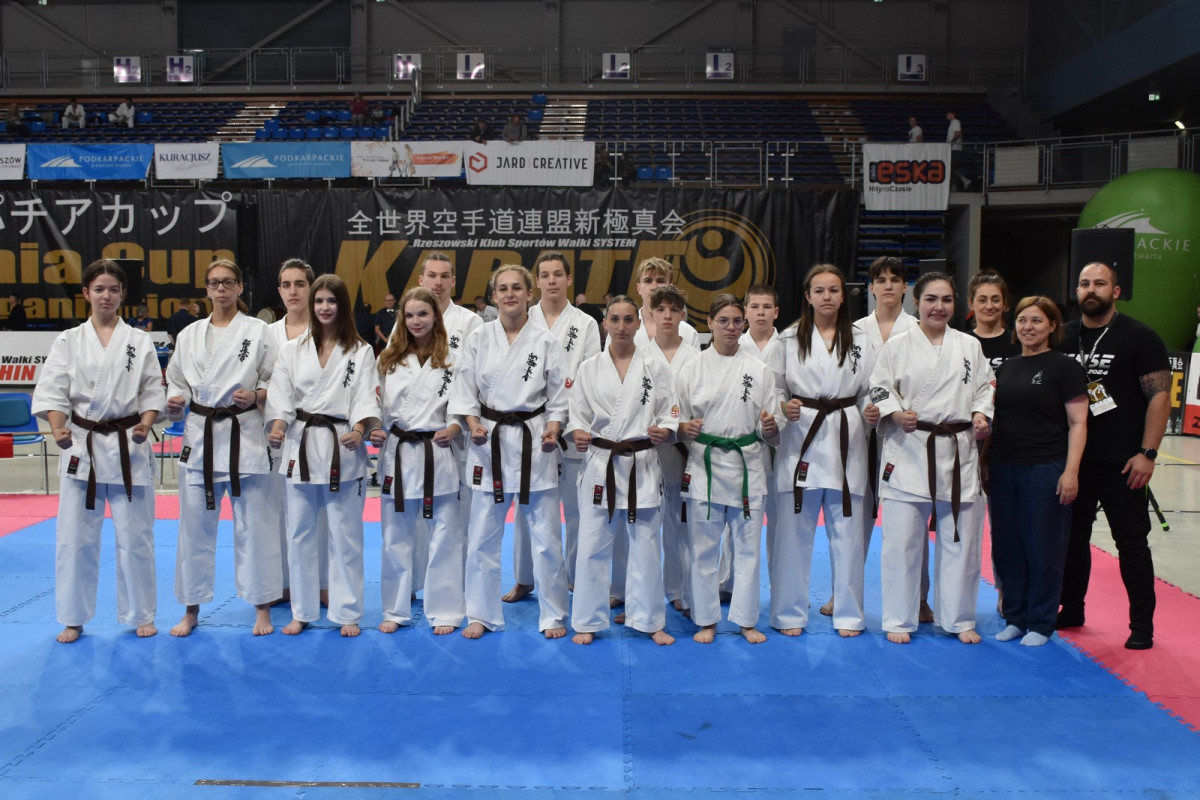 KHSE karate Debrecen